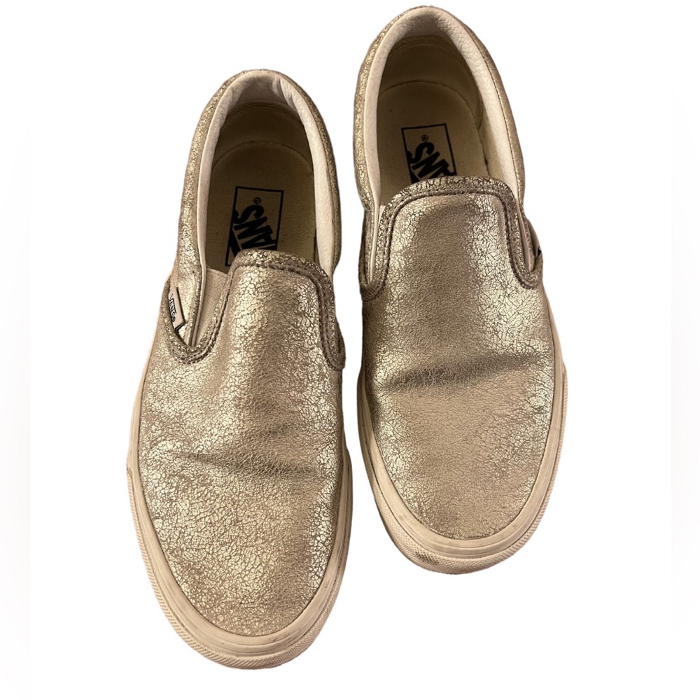 VANS • Silver crackle slip-ons. Women’s 8.5/Men’s 7